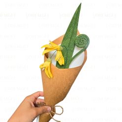 Kо̄whai Posy - Petite